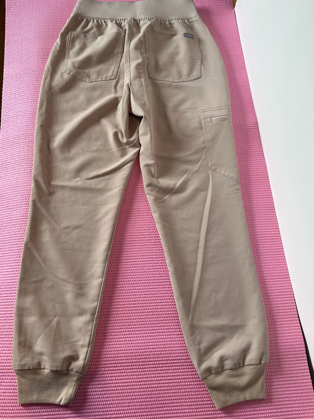 Figs Beige jogger size xs - Picture 3 of 10